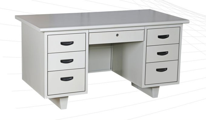 1.4米七抽辦公臺(tái)